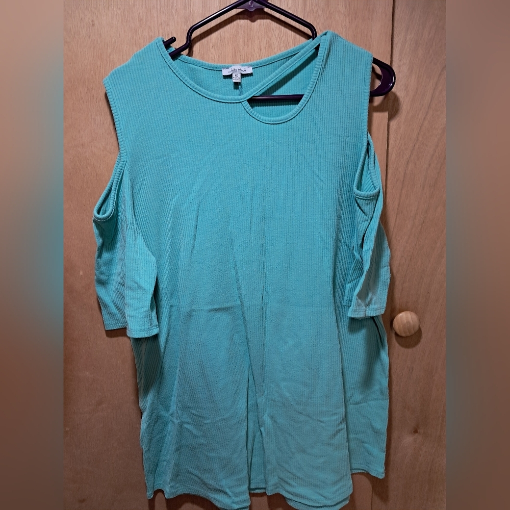 Teal Short Sleeve Top